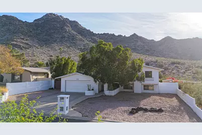 2343 E Orangewood Avenue, Phoenix, AZ 85020 - Photo 1