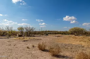 1880 E Hootin Holler Trail, Huachuca City, AZ 85616 - Photo 2