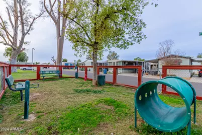 300 W Lower Buckeye Road #26, Avondale, AZ 85323 - Photo 26