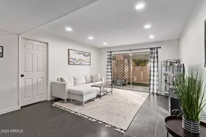 540 N May Street #1102, Mesa, AZ 85201 - Photo 1