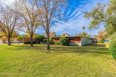 5920 N 10th Avenue, Phoenix, AZ 85013 - Photo 1
