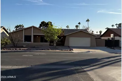 815 W Kiva, Mesa, AZ 85210 - Photo 1
