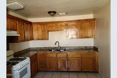 2406 W Jefferson, Phoenix, AZ 85009 - Photo 1