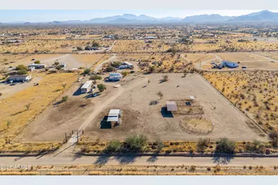 53129 W Badger, Maricopa, AZ 85139 - Photo 1