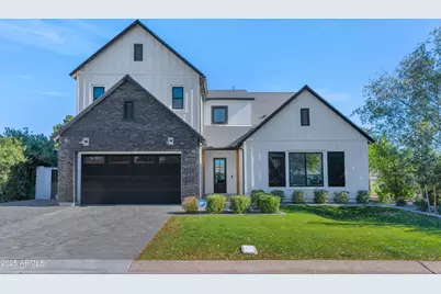 4511 N 38th, Phoenix, AZ 85018 - Photo 1