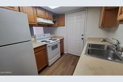 358 N McQueen, Chandler, AZ 85225 - Photo 1