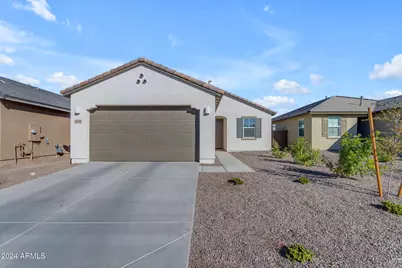 2732 E Trail Blazer, San Tan Valley, AZ 85140 - Photo 1