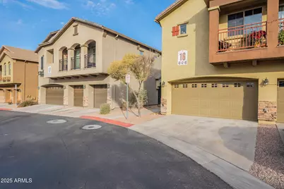 2250 E Deer Valley, Phoenix, AZ 85024 - Photo 1