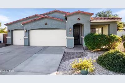 1427 E Saddlebrook, Casa Grande, AZ 85122 - Photo 1