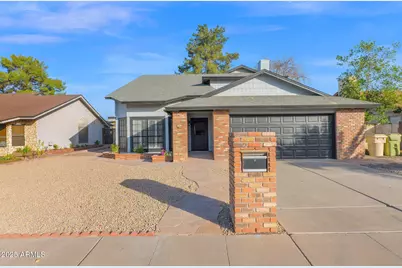 5344 W Desert Hills Drive, Glendale, AZ 85304 - Photo 1