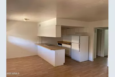 2002 E Sweetwater Avenue #205, Phoenix, AZ 85022 - Photo 1