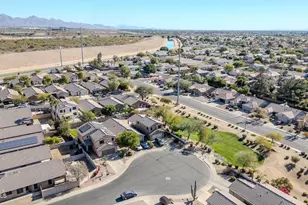 20219 N 33rd Pl, Phoenix, AZ 85050 - Photo 42