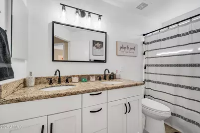20219 N 33rd Place, Phoenix, AZ 85050 - Photo 26