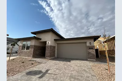 11806 N Loma Linda, Surprise, AZ 85388 - Photo 1