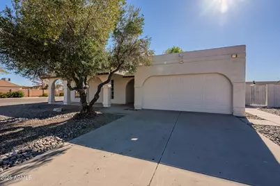 7101 W Laurel, Peoria, AZ 85345 - Photo 1