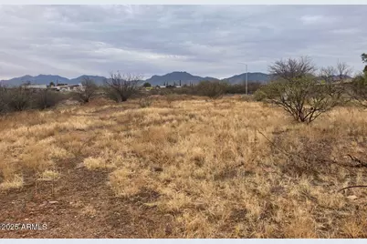 000 Elgin Street #4, Huachuca City, AZ 85616 - Photo 1