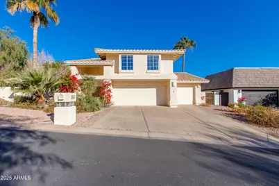 2212 E Cinnabar, Phoenix, AZ 85028 - Photo 1