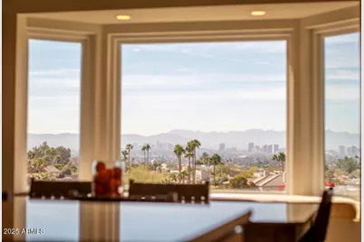 2235 E Vista, Phoenix, AZ 85020 - Photo 1