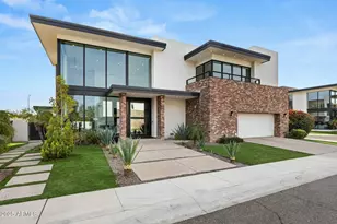 4515 N 36th Way, Phoenix, AZ 85018 - Photo 1