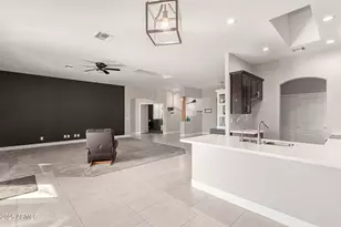 24421 W Morning Vista Ln, Wittmann, AZ 85361 - Photo 12
