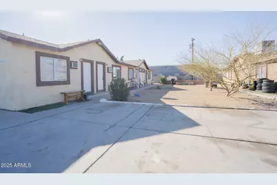 14 S 31st, Phoenix, AZ 85009 - Photo 1