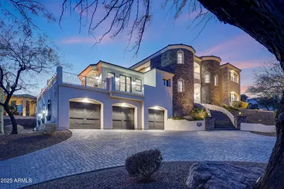 6213 W Saguaro Park, Glendale, AZ 85310 - Photo 1