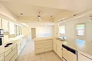 17407 N Country Club Dr, Sun City, AZ 85373 - Photo 8