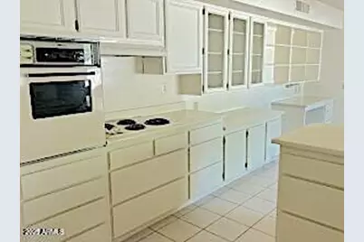 17407 N Country Club Drive, Sun City, AZ 85373 - Photo 2