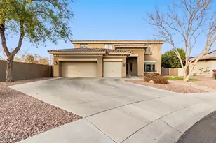 1078 W Spur, Gilbert, AZ 85233 - Photo 1