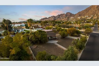 4450 N 54th, Phoenix, AZ 85018 - Photo 1