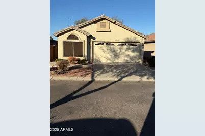 4004 E Chambers, Phoenix, AZ 85040 - Photo 1