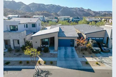 727 E Monte Way, Phoenix, AZ 85042 - Photo 1