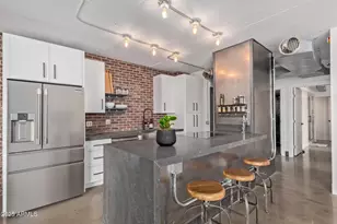 207 W Clarendon, Phoenix, AZ 85013 - Photo 1