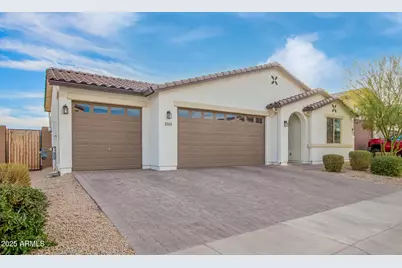 7515 W Warner, Phoenix, AZ 85043 - Photo 1