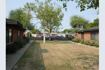 319 W Highland, Phoenix, AZ 85013 - Photo 1