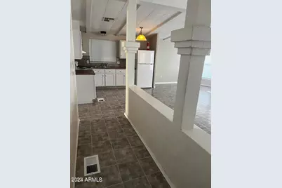 9405 S 14th, Phoenix, AZ 85041 - Photo 1