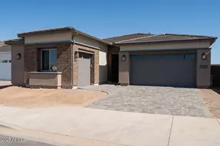 1254 E Penedes Dr, Gilbert, AZ 85298 - Photo 1