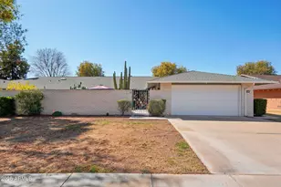 18614 N Conestoga Dr, Sun City, AZ 85373 - Photo 1