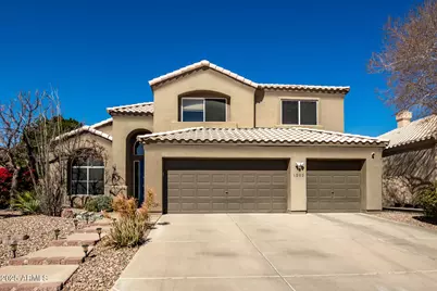 1202 E Desert Broom, Phoenix, AZ 85048 - Photo 1