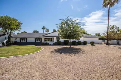 6818 E Valley Vista, Paradise Valley, AZ 85253 - Photo 1