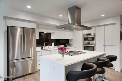 200 W Portland Street #324, Phoenix, AZ 85003 - Photo 1