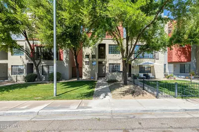 3435 E Lance, Phoenix, AZ 85018 - Photo 1