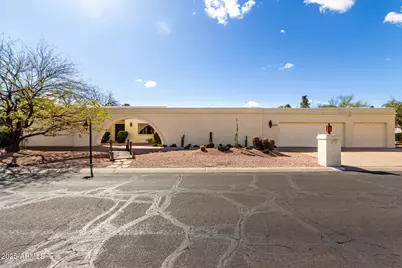 4621 E Onyx, Phoenix, AZ 85028 - Photo 1