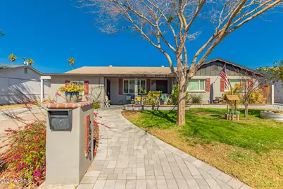 2328 W Echo, Phoenix, AZ 85021 - Photo 1