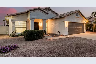 1003 W Aire Libre, Phoenix, AZ 85023 - Photo 1