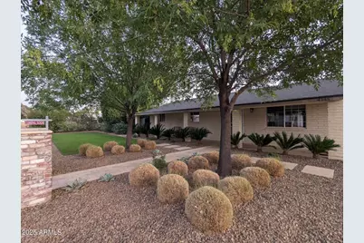 4145 E Libby, Phoenix, AZ 85032 - Photo 1