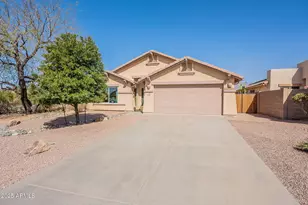 10368 E Gold Nugget, Gold Canyon, AZ 85118 - Photo 1
