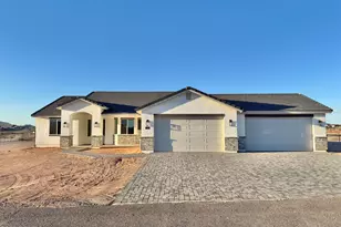 740 W Patrick Pl, San Tan Valley, AZ 85143 - Photo 1