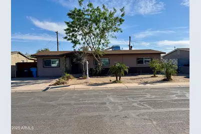 7921 W Pinchot, Phoenix, AZ 85033 - Photo 1