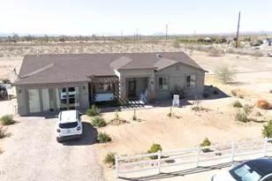 30439 W Peakview, Wittmann, AZ 85361 - Photo 1